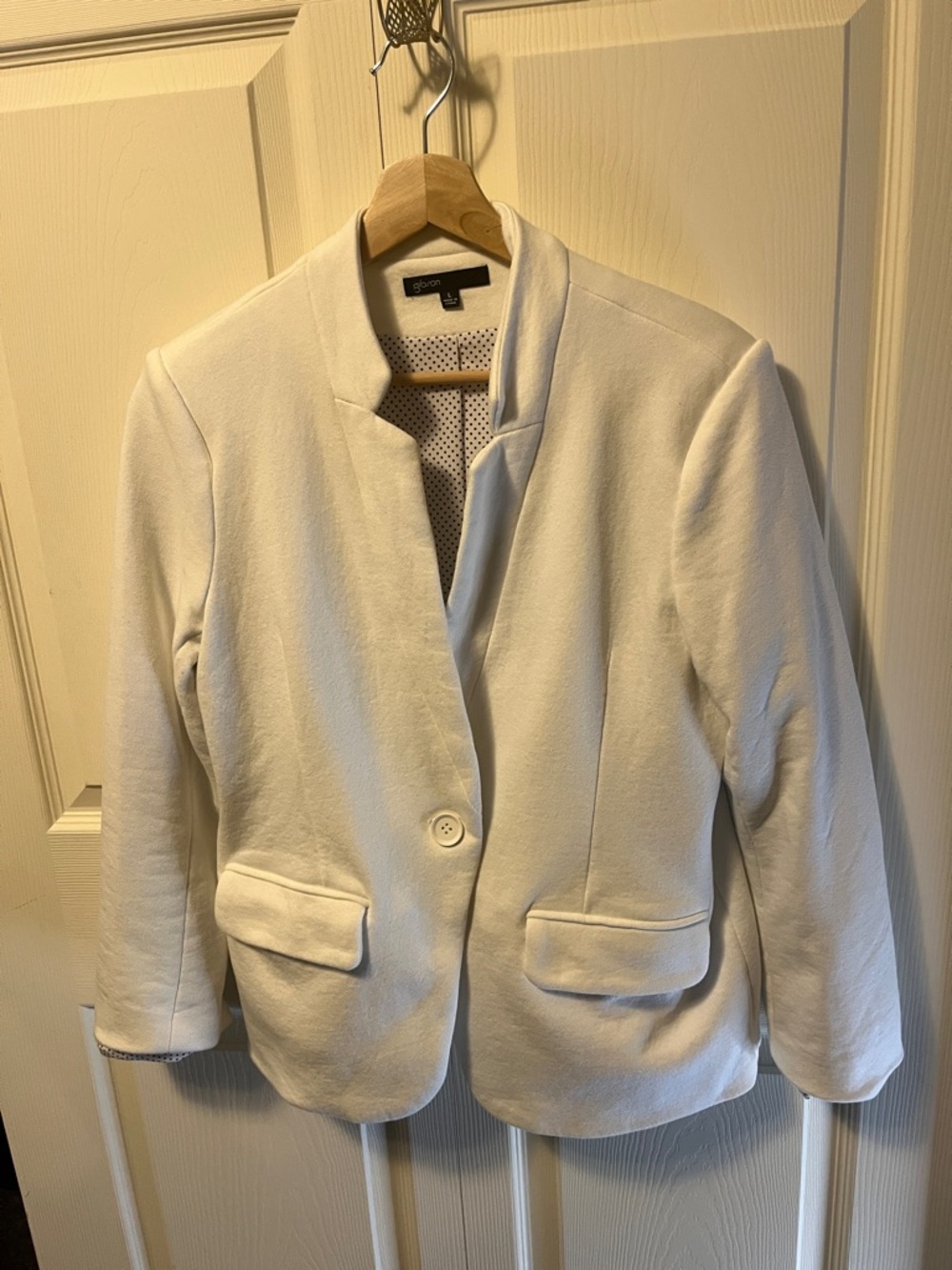 Gibson Ivory Collarless One-Button Blazer